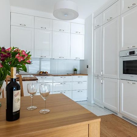 Szczesliwice Ochota P&O Serviced Apartments Warsaw Exterior photo